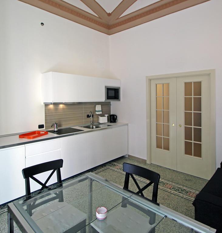 Casa Dante - Historic Apartment In The Perfect Naples Location Exterior photo
