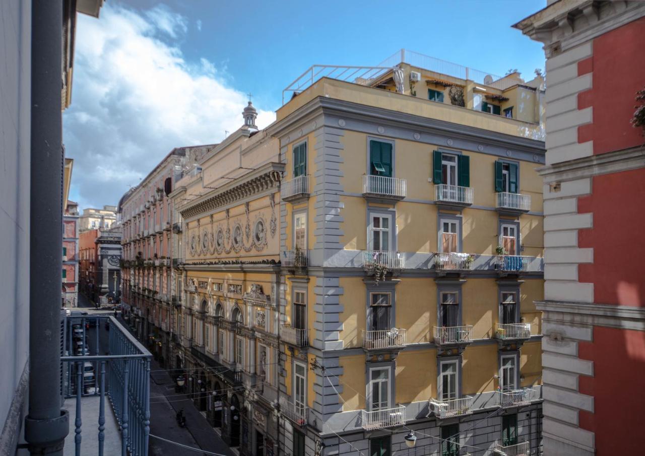 Casa Dante - Historic Apartment In The Perfect Naples Location Exterior photo